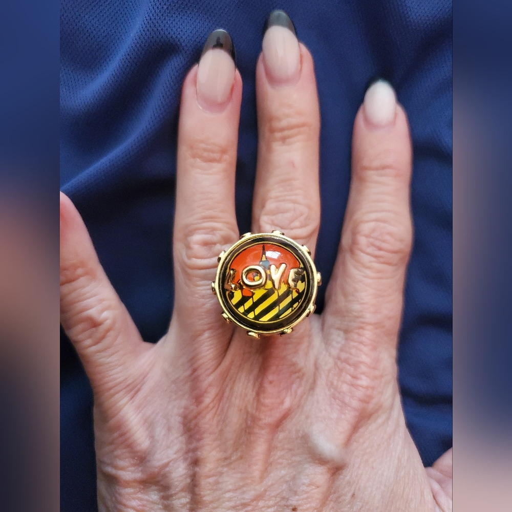 Betsy Johnson New York Ring